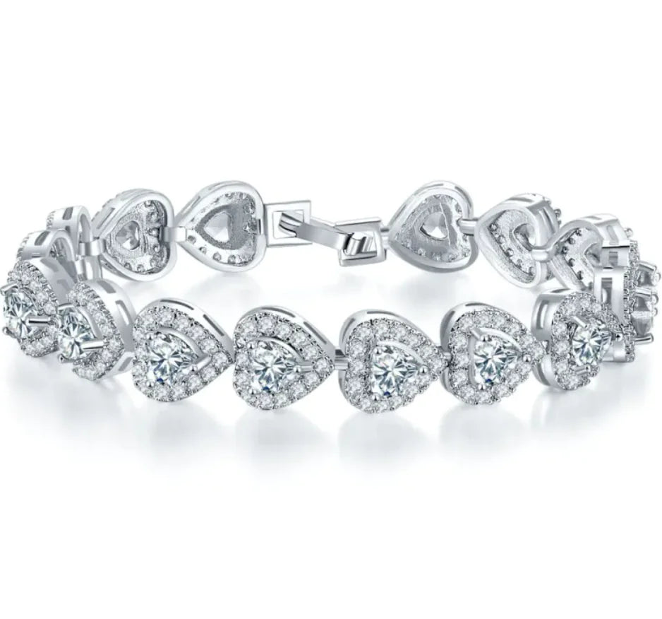 Heart-Shaped AAA Zircon Bracelet