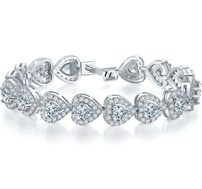 Heart-Shaped AAA Zircon Bracelet