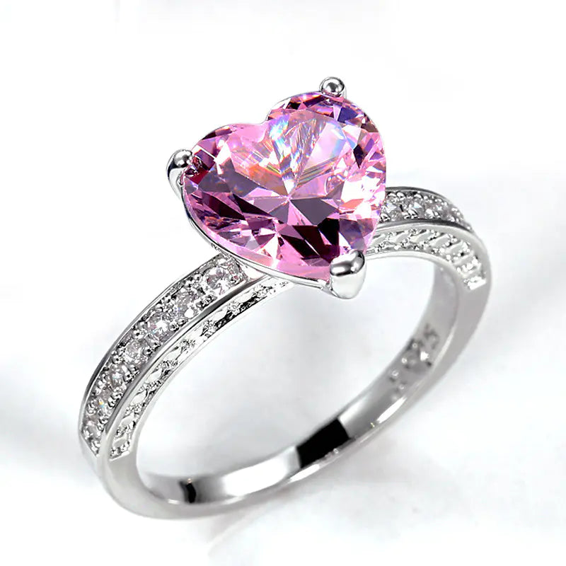 AAA Heart-shaped Zircon Inlaid Ring